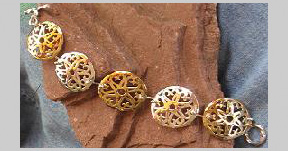 Rosette Bracelet - 18k yellow gold & sterling